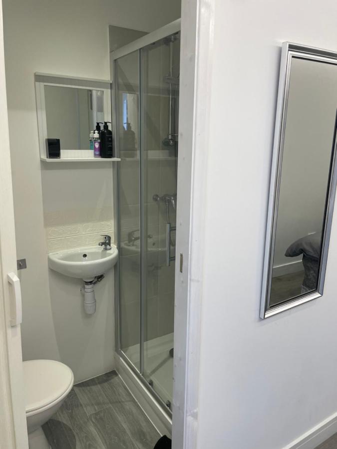 Beautiful 1-bed In London *